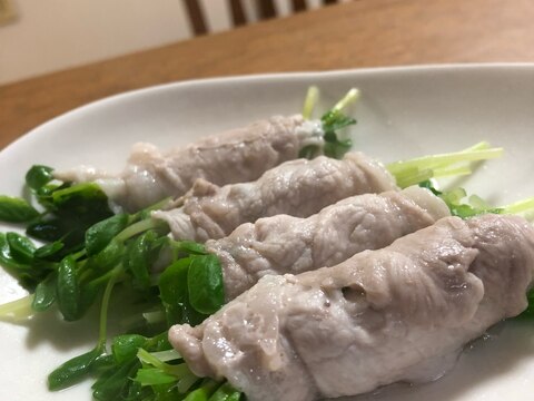 豆苗の豚巻き